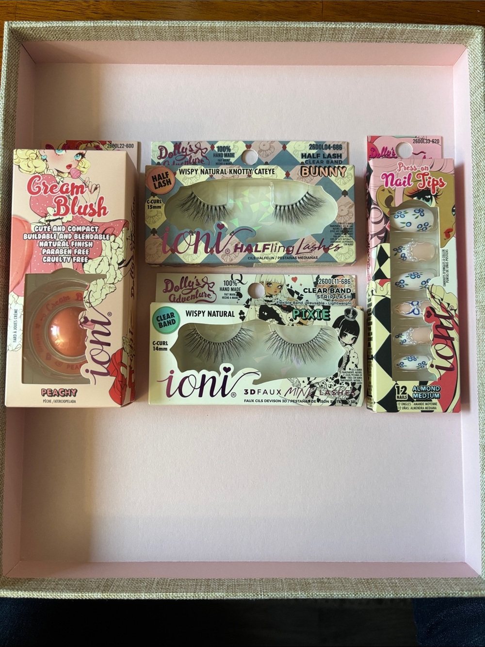 ioni Women Makeup Set - Peach Cream Blush, Wispy False Lashes, Almond Nail Tips